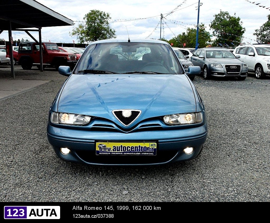 Alfa Romeo 145, 1999 - pohled č. 2