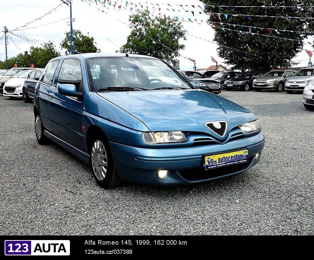 Alfa Romeo 145, 1999 - pohled č. 3