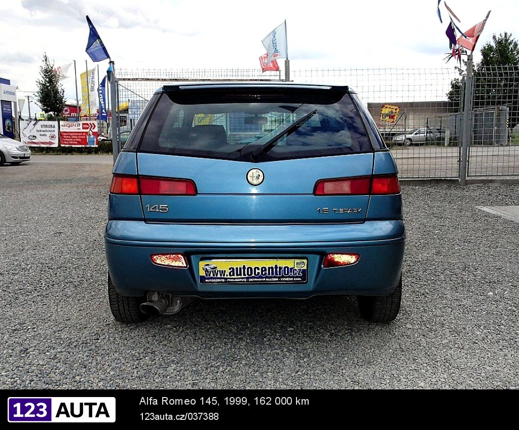 Alfa Romeo 145, 1999 - pohled č. 6