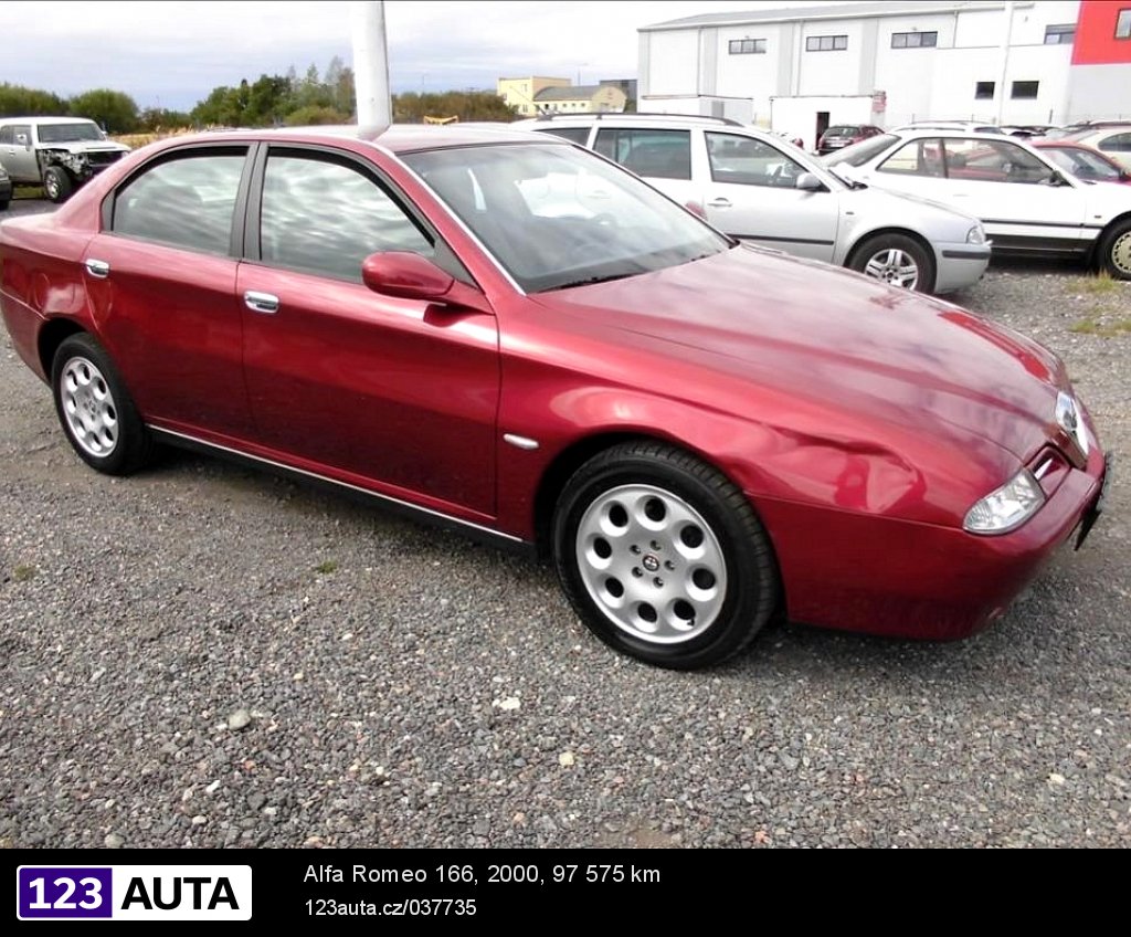 Alfa Romeo 166, 2000 - pohled č. 3
