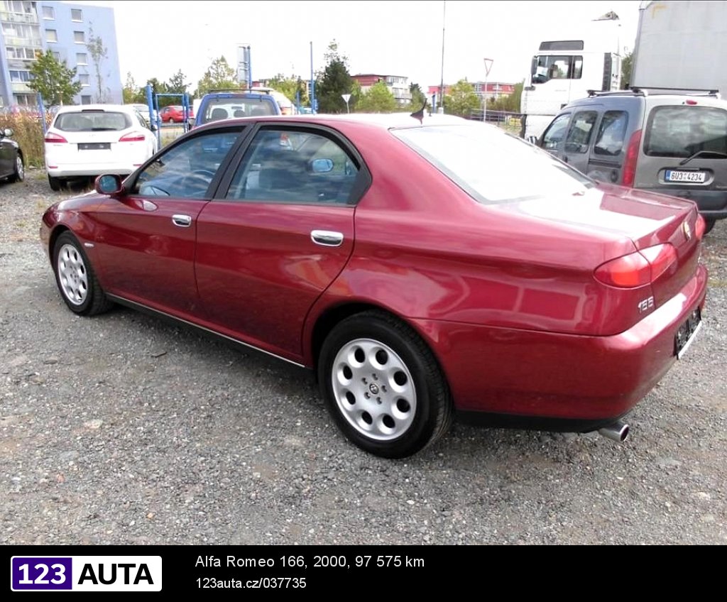 Alfa Romeo 166, 2000 - pohled č. 5