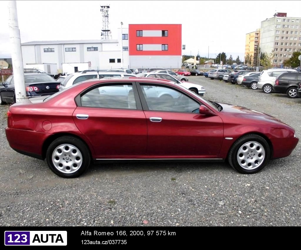 Alfa Romeo 166, 2000 - pohled č. 7