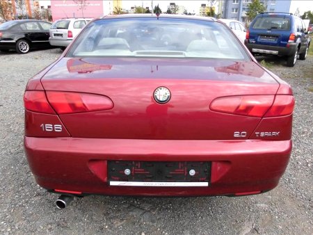 Alfa Romeo 166, 2000 - pohled č. 9