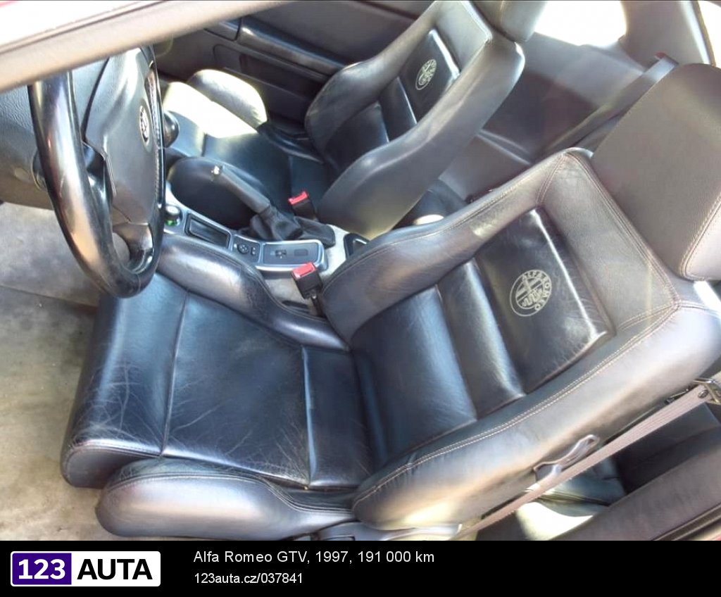 Alfa Romeo GTV, 1997 - pohled č. 9