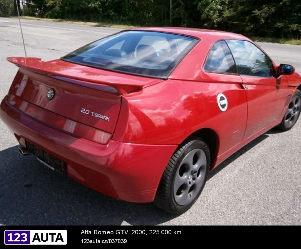 Alfa Romeo GTV, 2000 - pohled č. 4