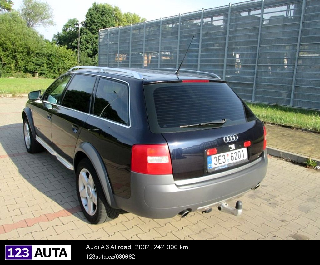 Audi A6 Allroad, 2002 - pohled č. 6