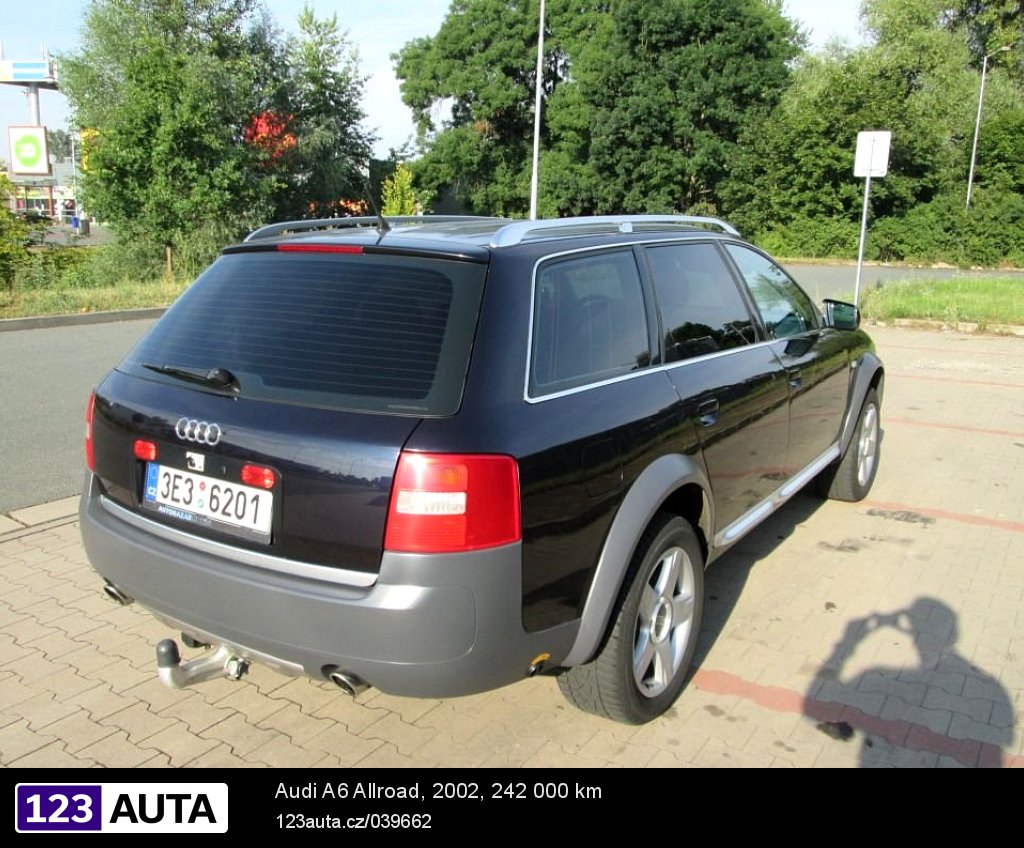 Audi A6 Allroad, 2002 - pohled č. 7