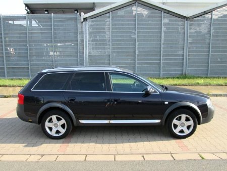Audi A6 Allroad, 2002 - pohled č. 4