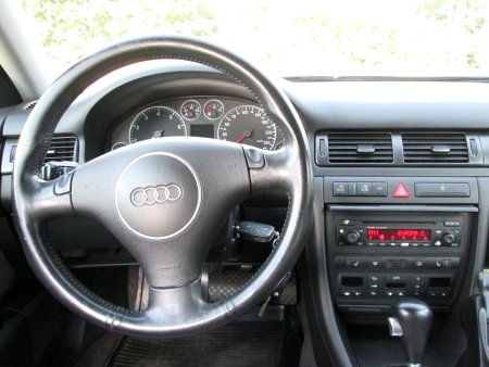 Audi A6 Allroad, 2002 - pohled č. 8
