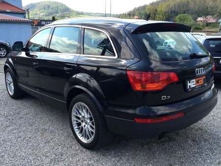 Audi Q7, 2004 - pohled č. 6