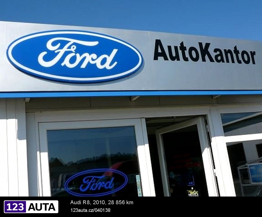 Audi R8, 2010 - pohled č. 2