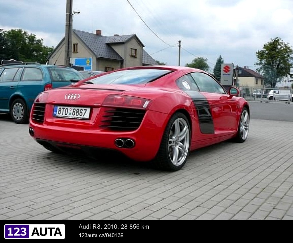 Audi R8, 2010 - pohled č. 4