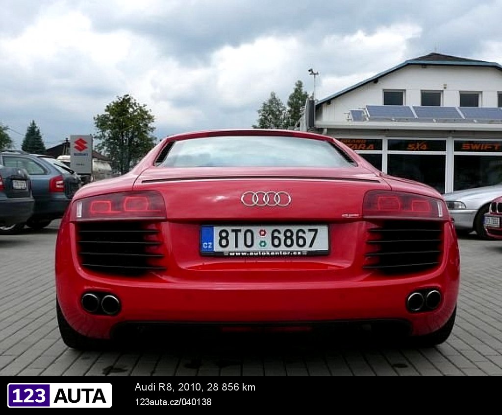 Audi R8, 2010 - pohled č. 7