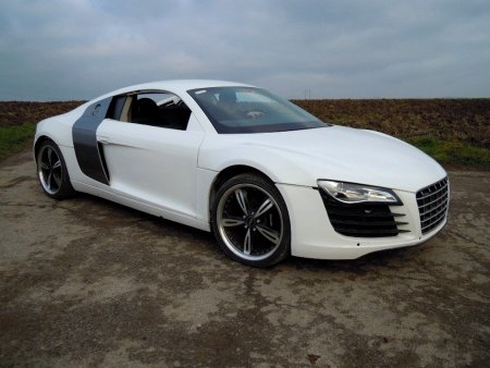 Audi R8, 2000