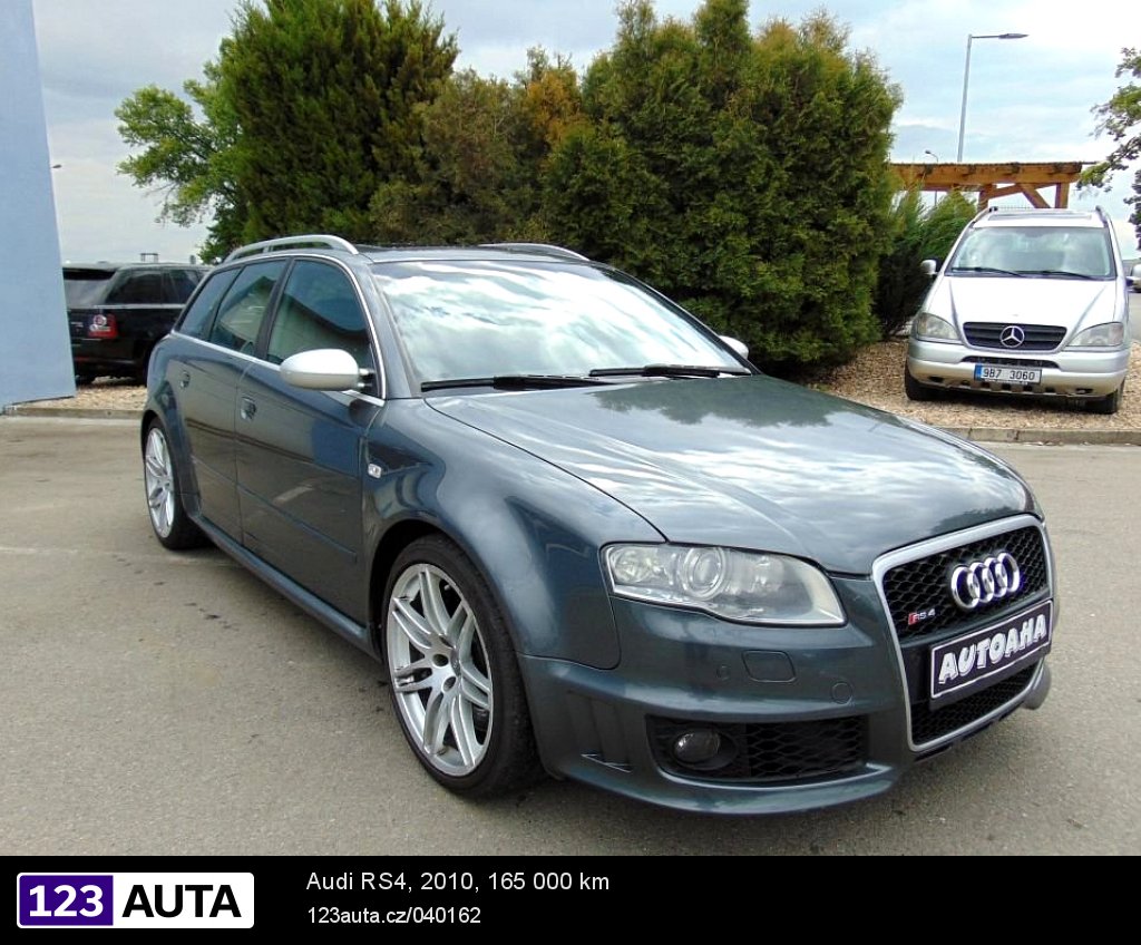 Audi RS4, 2010 - pohled č. 7