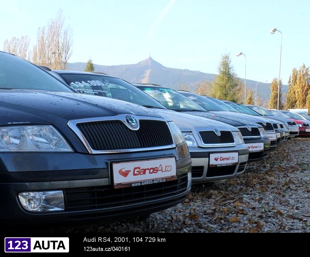 Audi RS4, 2001 - pohled č. 2