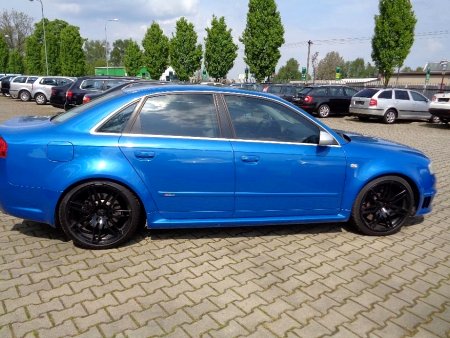 Audi RS4, 2001 - pohled č. 8