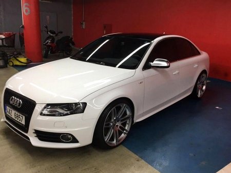 Audi S4, 2010 - pohled č. 2