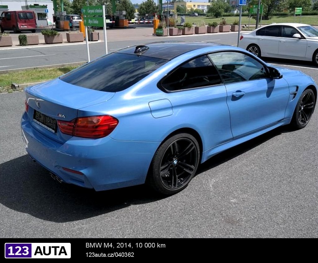 BMW M4, 2014 - pohled č. 5