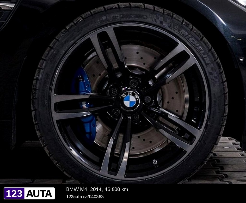 BMW M4, 2014 - pohled č. 7