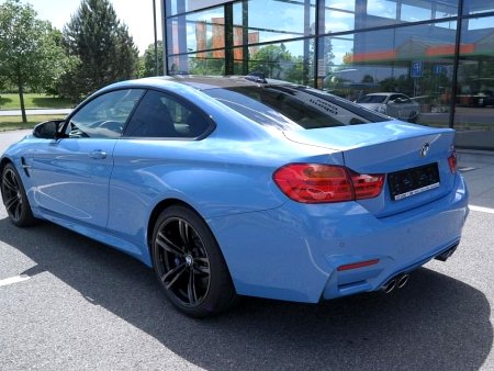 BMW M4, 2014 - pohled č. 6