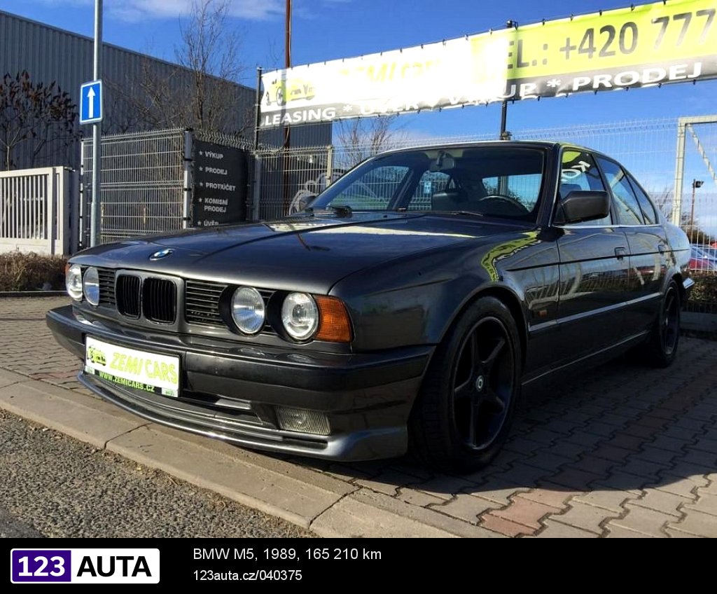 BMW M5, 1989 - pohled č. 3