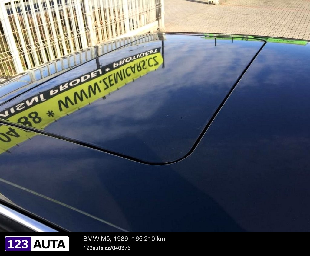BMW M5, 1989 - pohled č. 9