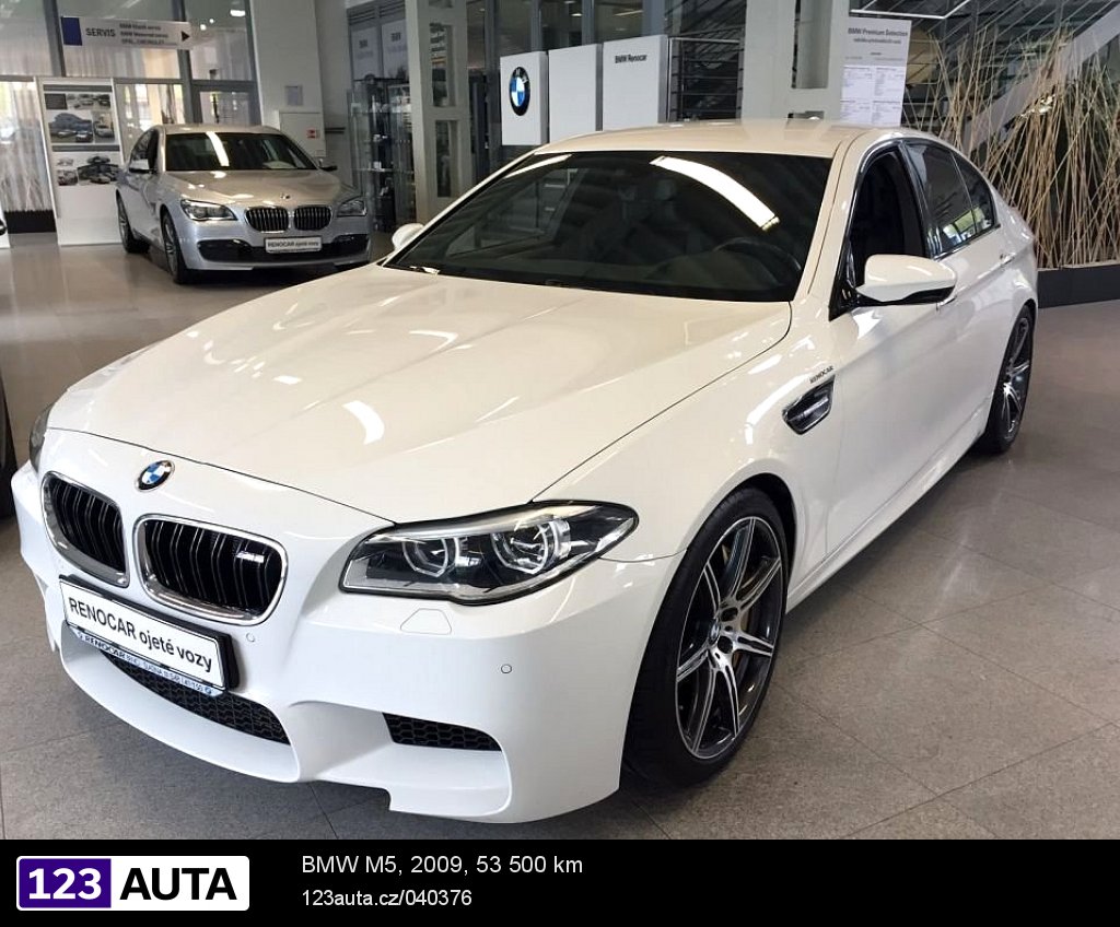 BMW M5, 2009 - celkový pohled