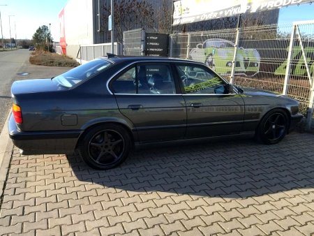 BMW M5, 1989 - pohled č. 8