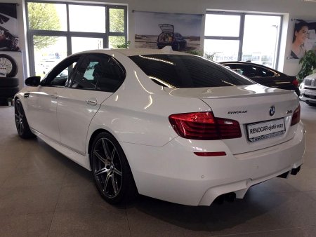 BMW M5, 2009 - pohled č. 3