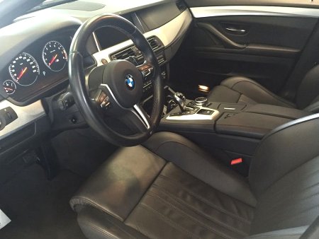 BMW M5, 2009 - pohled č. 5
