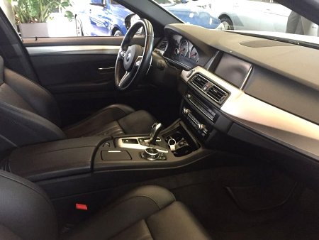 BMW M5, 2009 - pohled č. 6