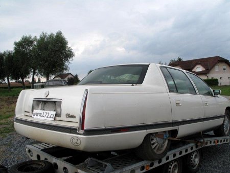 Cadillac Fleetwood, 1993 - pohled č. 2