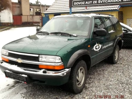 Chevrolet Blazer, 2000 - pohled č. 4