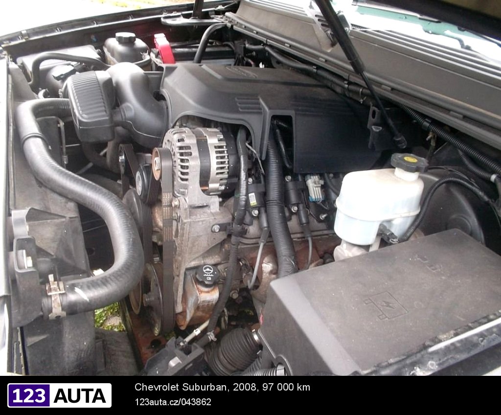 Chevrolet Suburban, 2008 - pohled č. 4