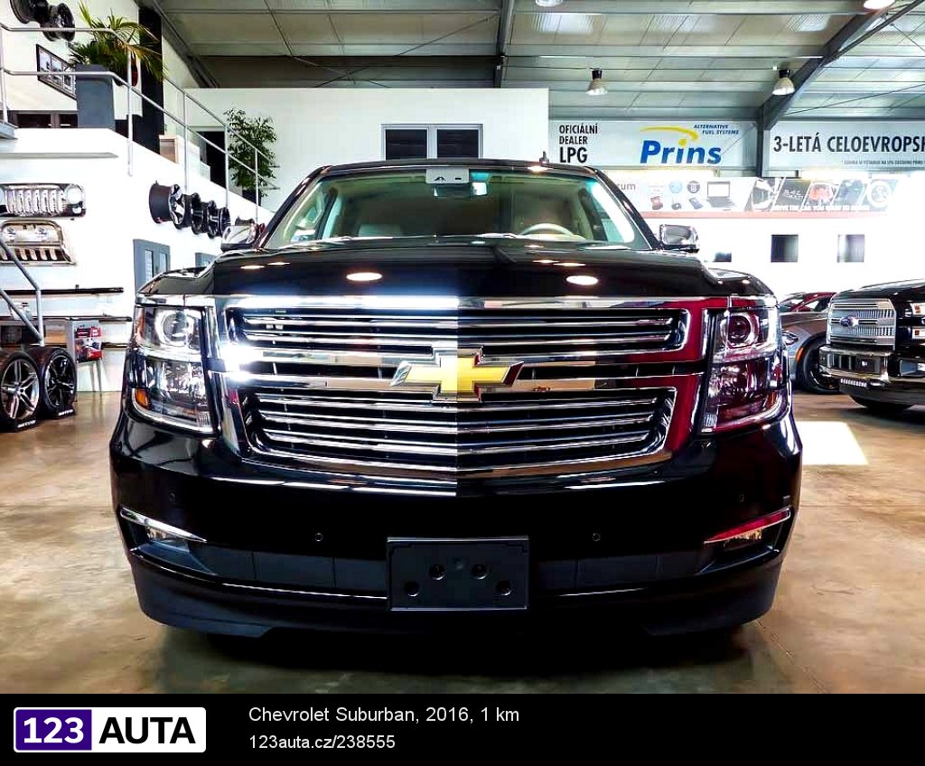 Chevrolet Suburban, 2016 - pohled č. 8