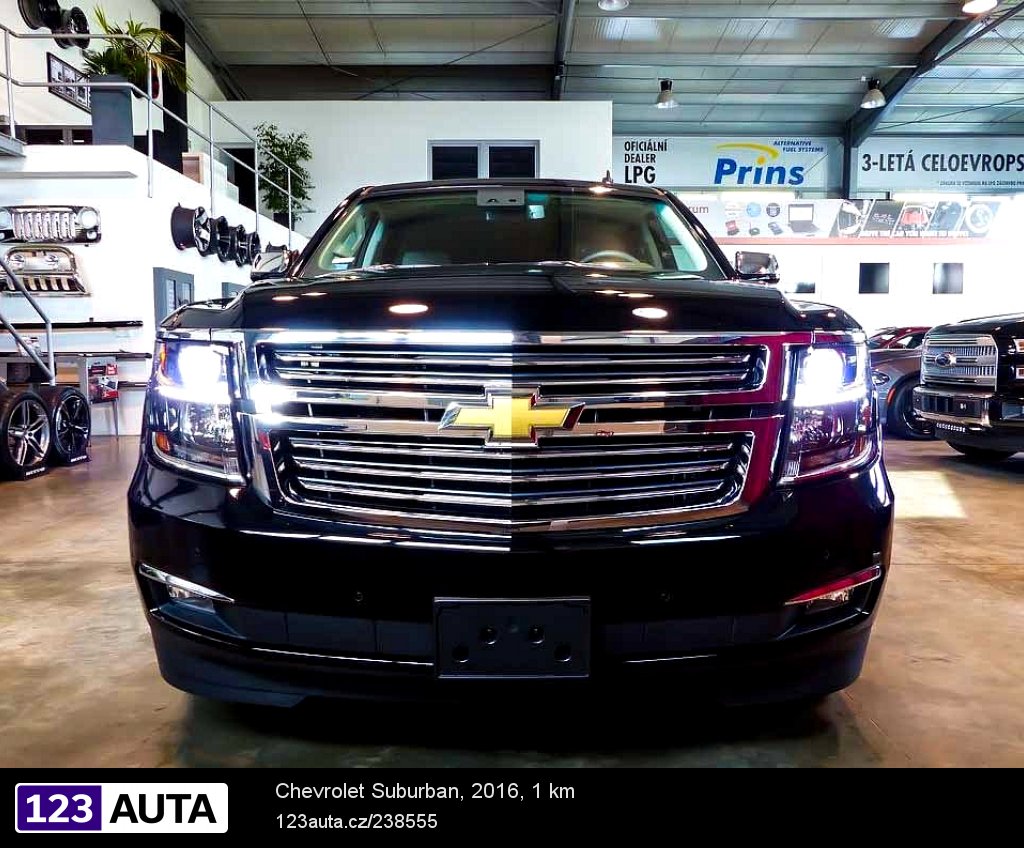 Chevrolet Suburban, 2016 - pohled č. 9