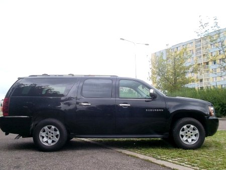 Chevrolet Suburban, 2008 - pohled č. 6