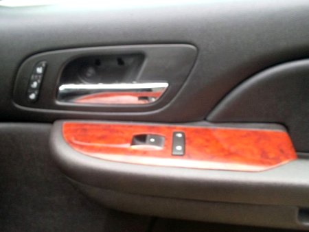 Chevrolet Suburban, 2008 - pohled č. 7