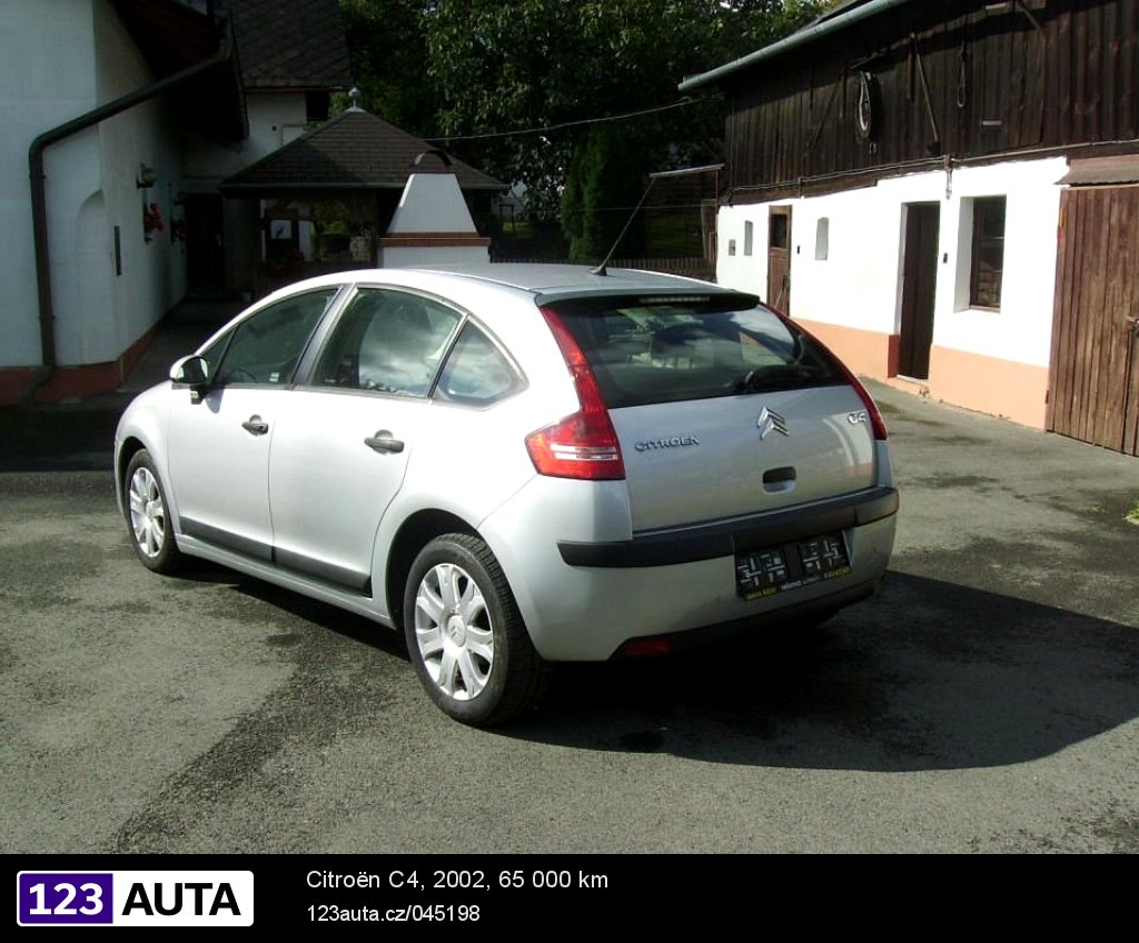 Citroën C4, 2002 - pohled č. 5