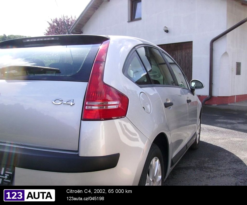Citroën C4, 2002 - pohled č. 8