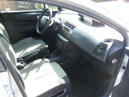 Citroën C4, 2002 - pohled č. 9