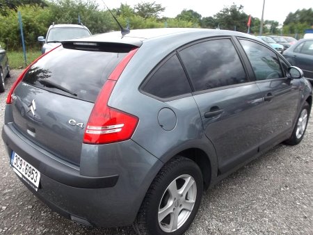 Citroën C4, 2003 - pohled č. 4