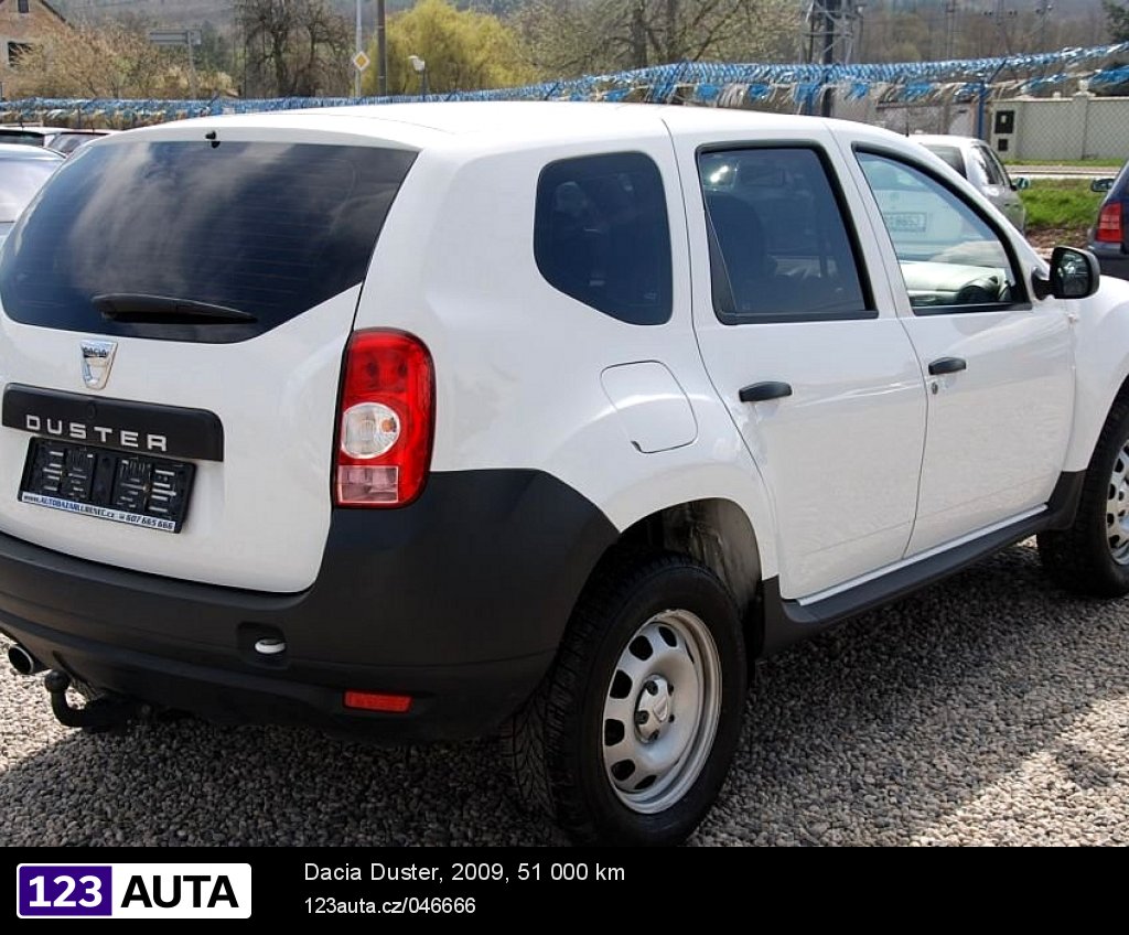 Dacia Duster, 2009 - pohled č. 3