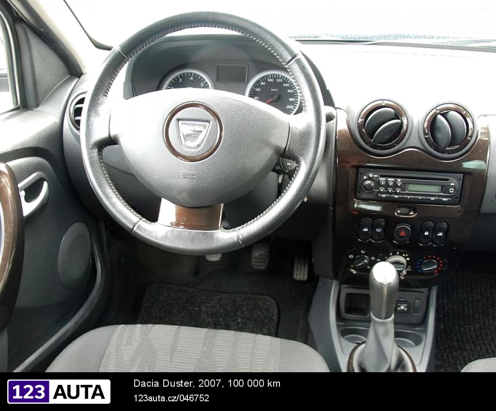 Dacia Duster, 2007 - pohled č. 5