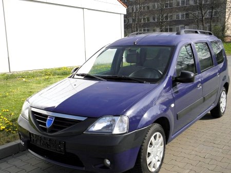 Dacia Logan, 2003