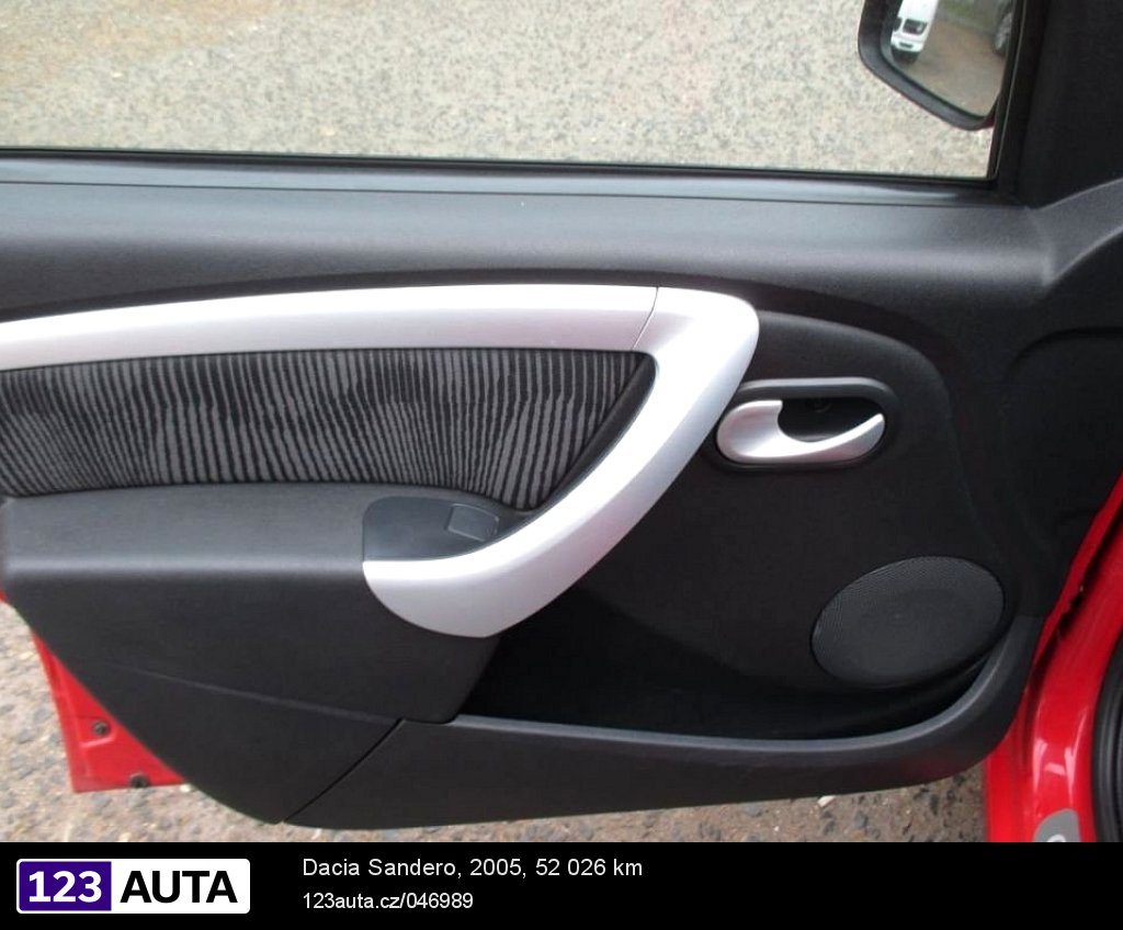 Dacia Sandero, 2005 - pohled č. 9