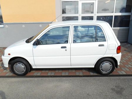 Daihatsu Cuore, 1998 - pohled č. 3