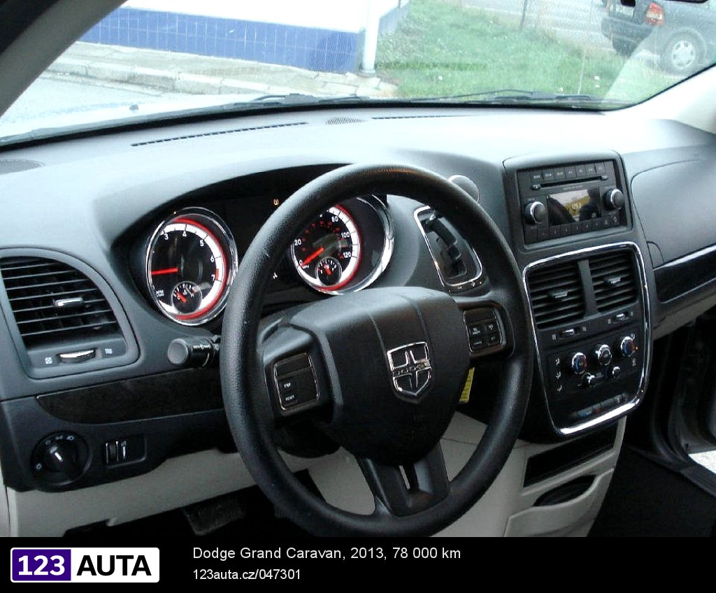 Dodge Grand Caravan, 2013 - pohled č. 6