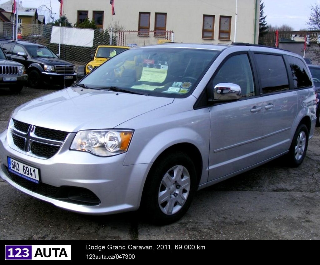 Dodge Grand Caravan, 2011 - pohled č. 3